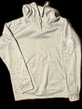 (S) ADIDAS CLIMAWARM LIGHT GRAY HOODIE W/ THUMBHOLE EMBLEM ON SLEEVE